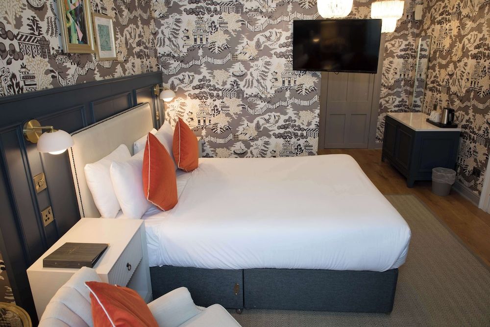 Standard Room (TRADITIONAL)