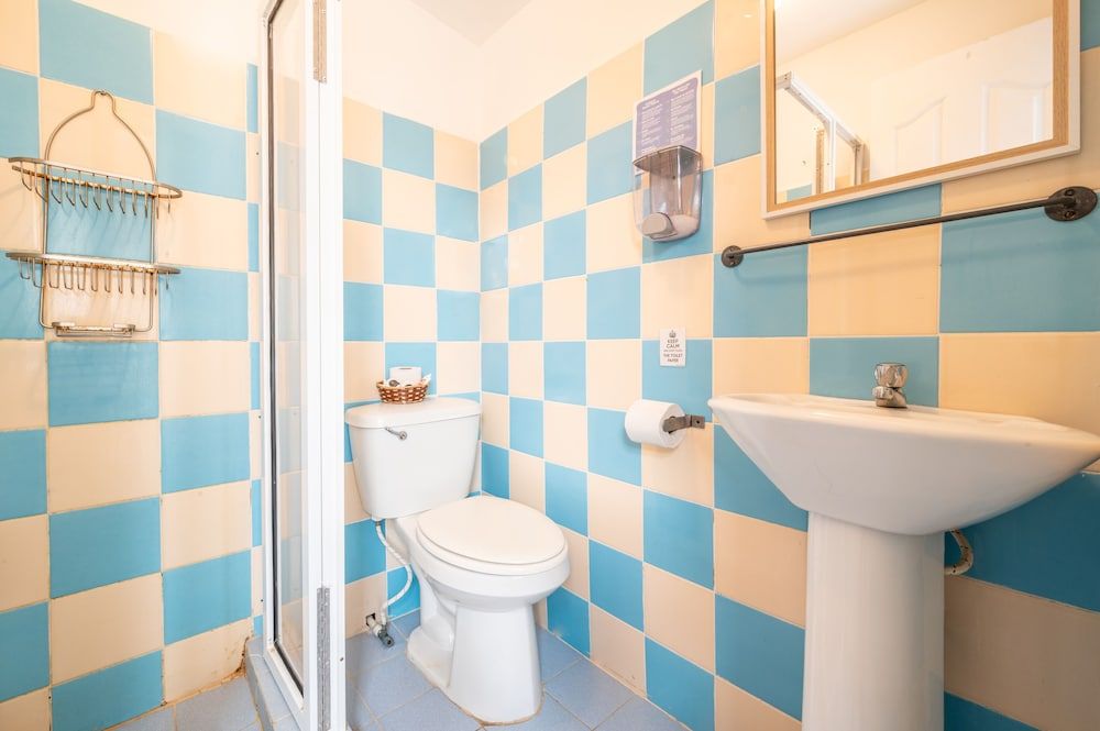 Socialtel Bocas del Toro Economy Standard Room 5