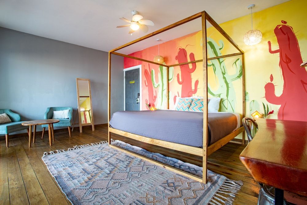 Socialtel Bocas del Toro Unique Seafront Room 2