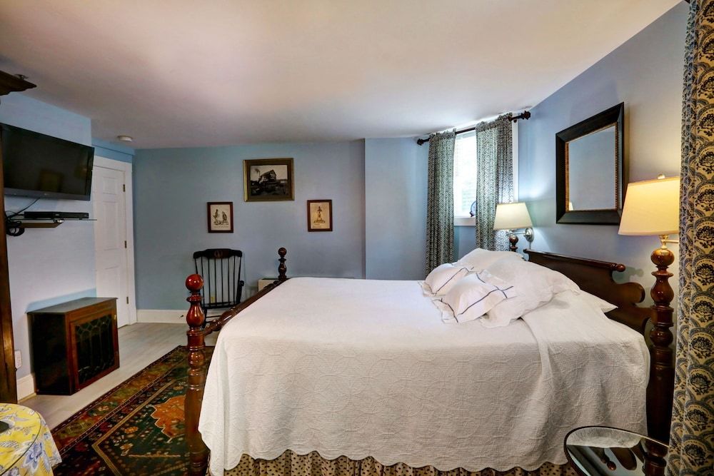 Room 15 (Ground Level)