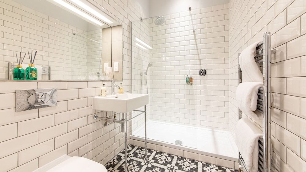 Linton Collection - Blackfriars Lofts Standard Apartment, 1 Bedroom, Mezzanine 7