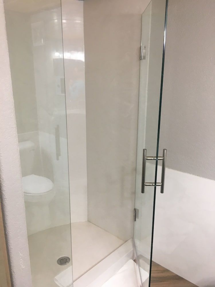 The Hotel Sturgis Signature Room, Multiple Beds, Accessible, City View 13