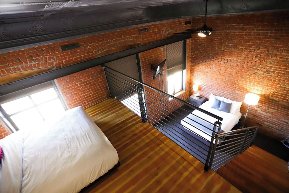 The Hotel Sturgis Panoramic Room, City View 7