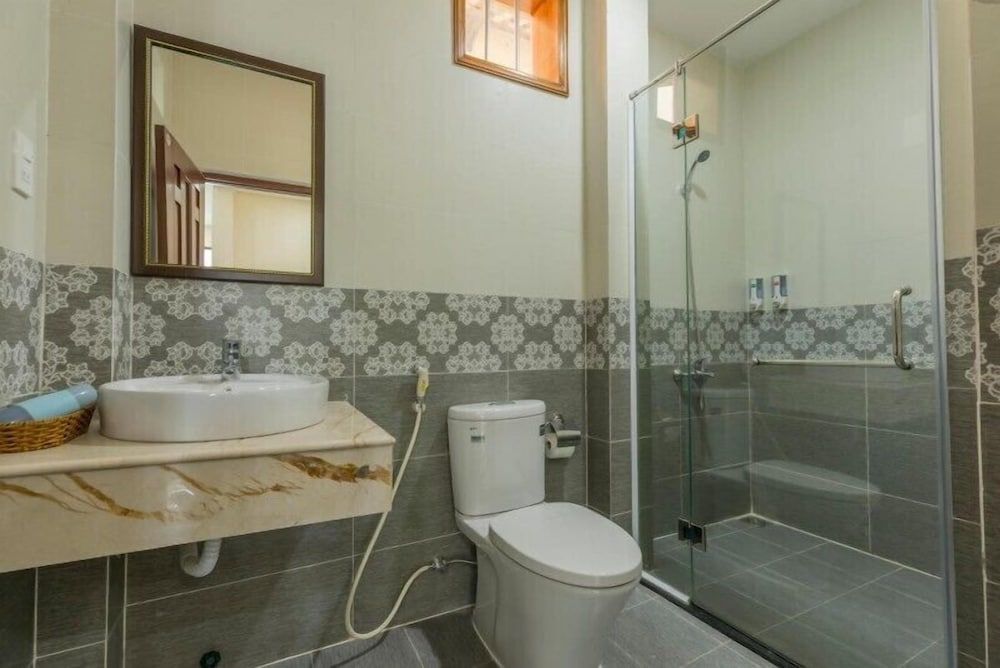 Suite, Garden View