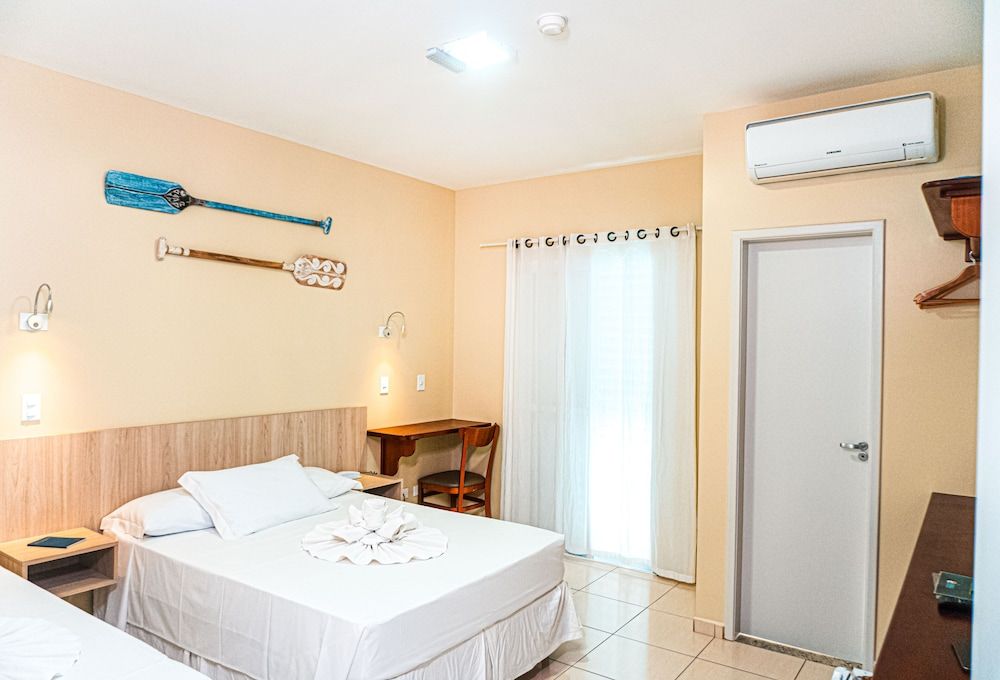 Ubatuba Praia Hotel Deluxe Double Room 2