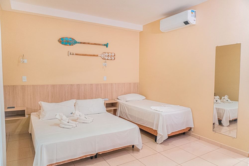 Ubatuba Praia Hotel Superior Triple Room