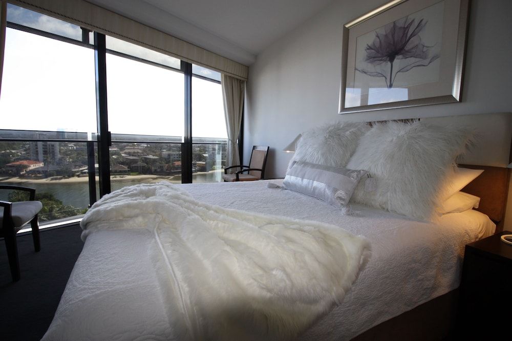 Premium Apartment, 1 Queen Bed with Sofa bed, Jetted Tub, River View