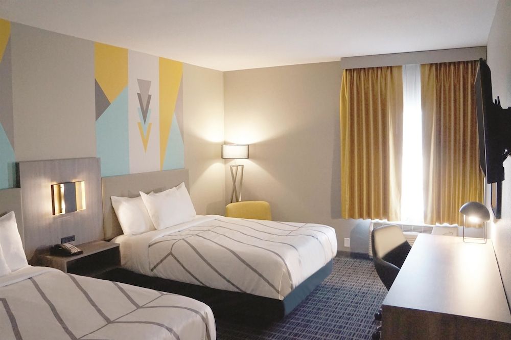 Room, 2 Queen Beds, Accessible, Non Smoking (Bathtub w/ Grab Bars)