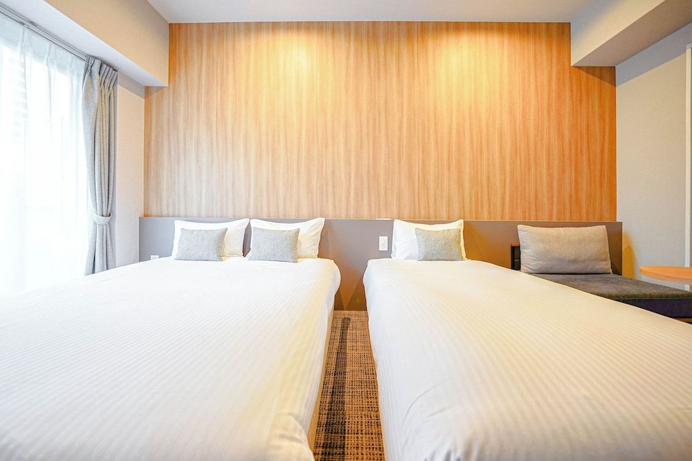 Nico Hotel Standard Triple Room 5