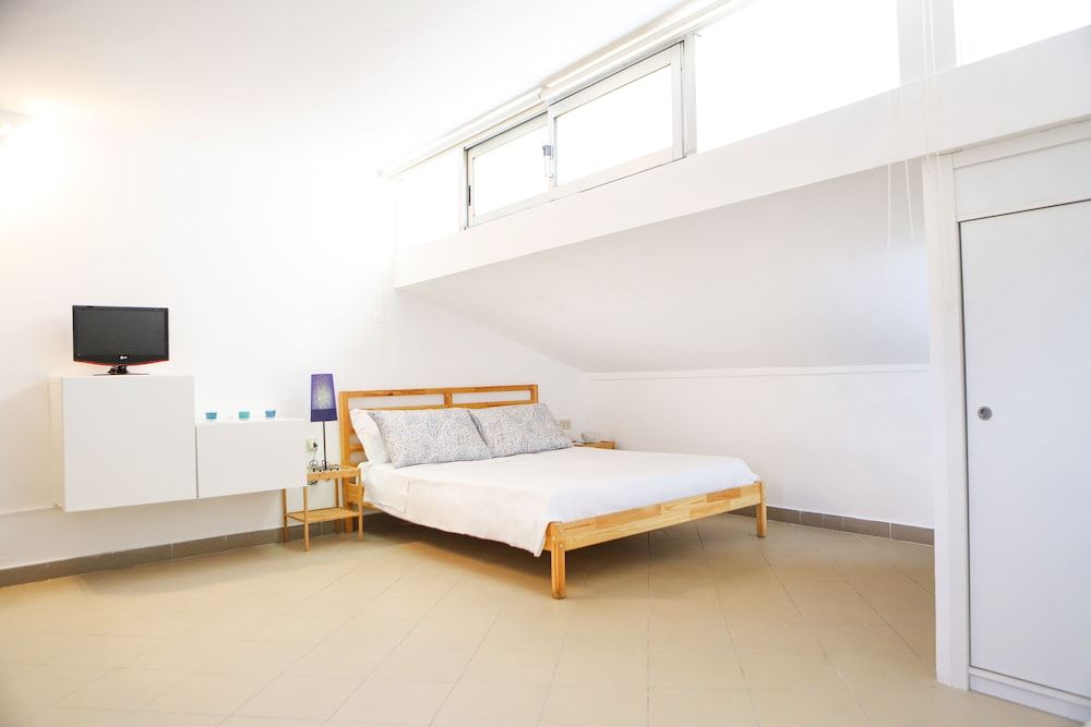 undefined Appartamento con terrazzo a Piazza Dante