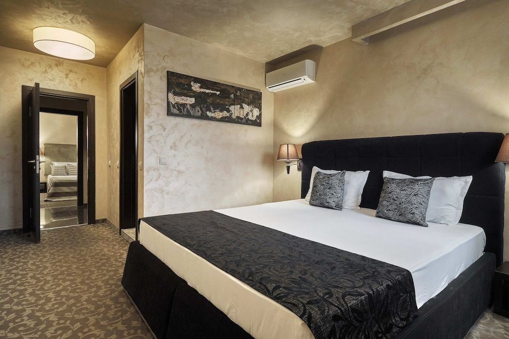 Grand Hotel Bansko Apartment, 2 Bedrooms 4