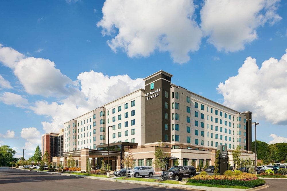 undefined Embassy Suites by Hilton Atlanta Airport North 7
