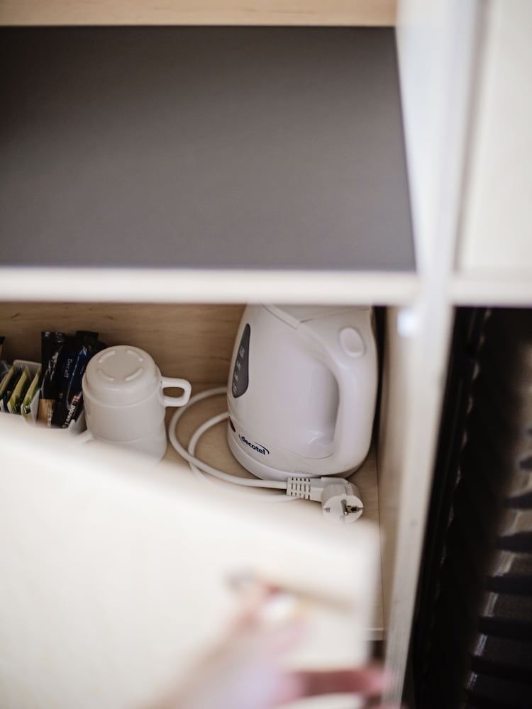 62N Hotel Standard Room 5