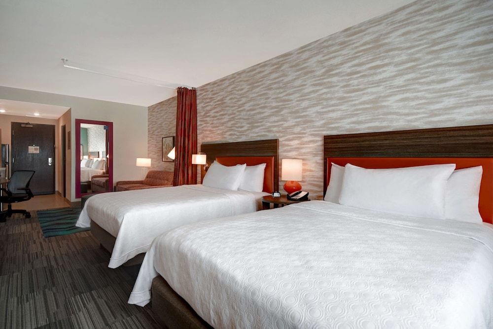 Studio, 2 Queen Beds, Accessible (Hearing)