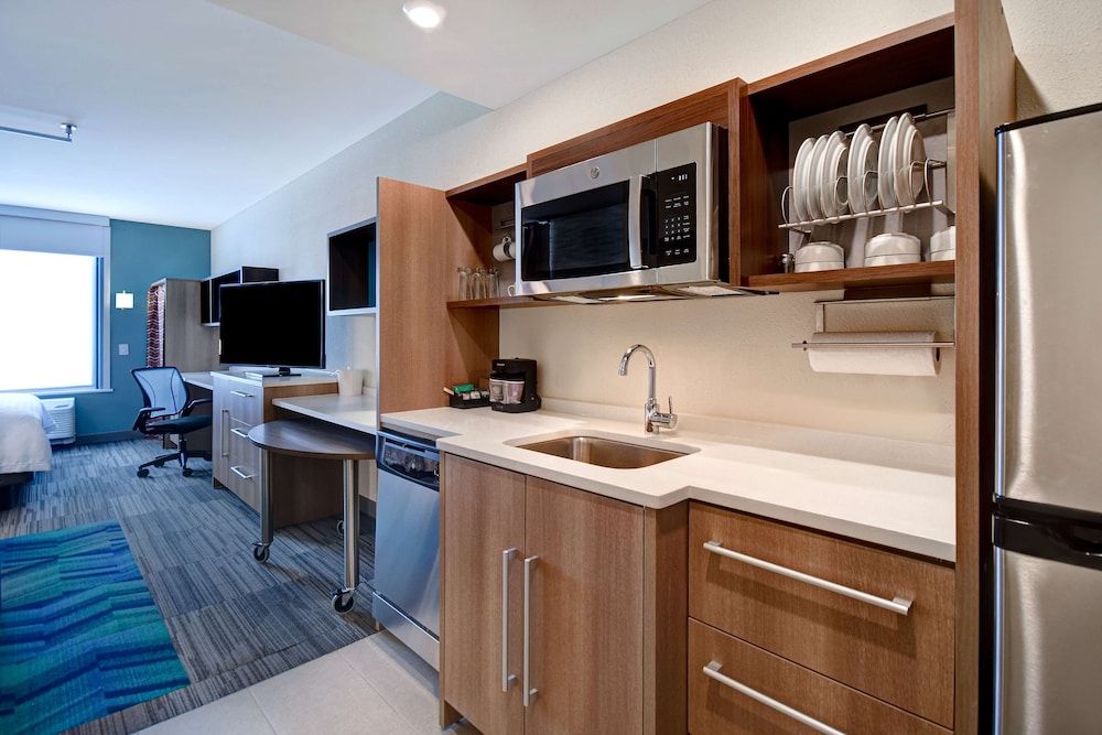 Studio Suite, 1 King Bed, Non Smoking