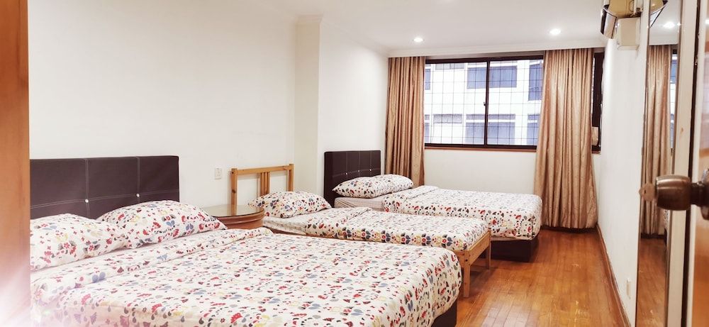 undefined Pavilion Fahrenheit 88 - AJ home 2