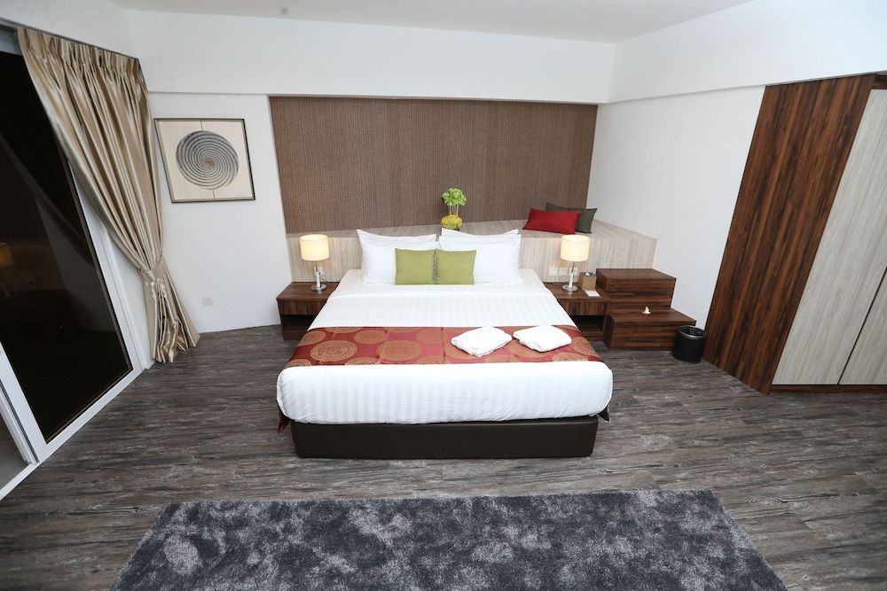 Amerald Resort Hotel Desaru Grand Deluxe King 3