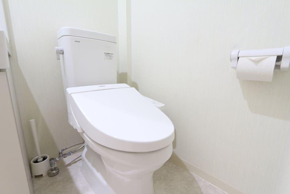 Elizabeth Garden Shinsaibashi Standard Double Room (SS73) 18