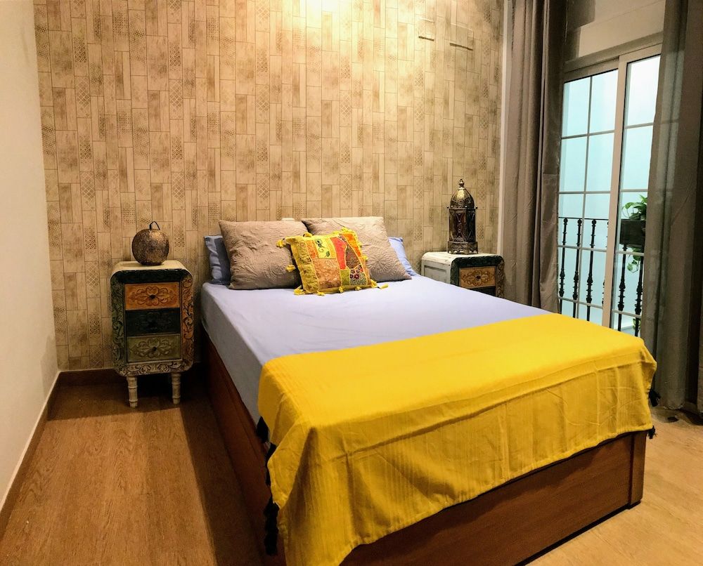 Triana Luxury Home Economy Double Room 2