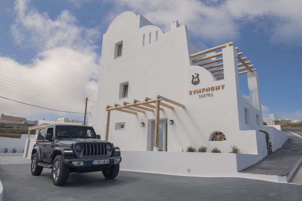 undefined Symphony Suites 6