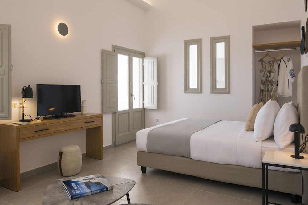 undefined Symphony Suites 10