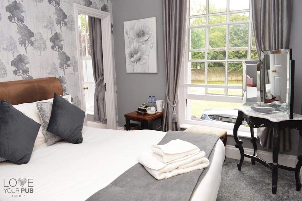 Robin Hood Inn Double Room, Ensuite 2