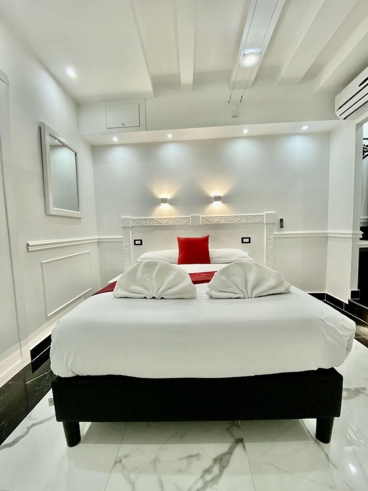 Locanda Parlamento Economy Double Room 6