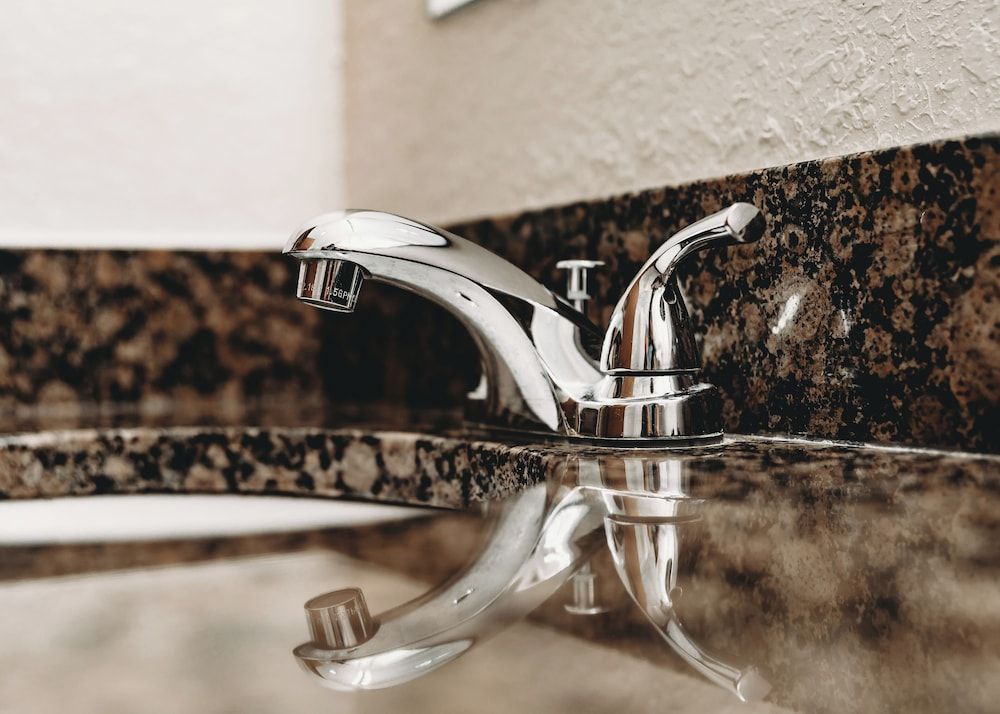 Bicentennial Inn Double Room, 2 Double Beds 7