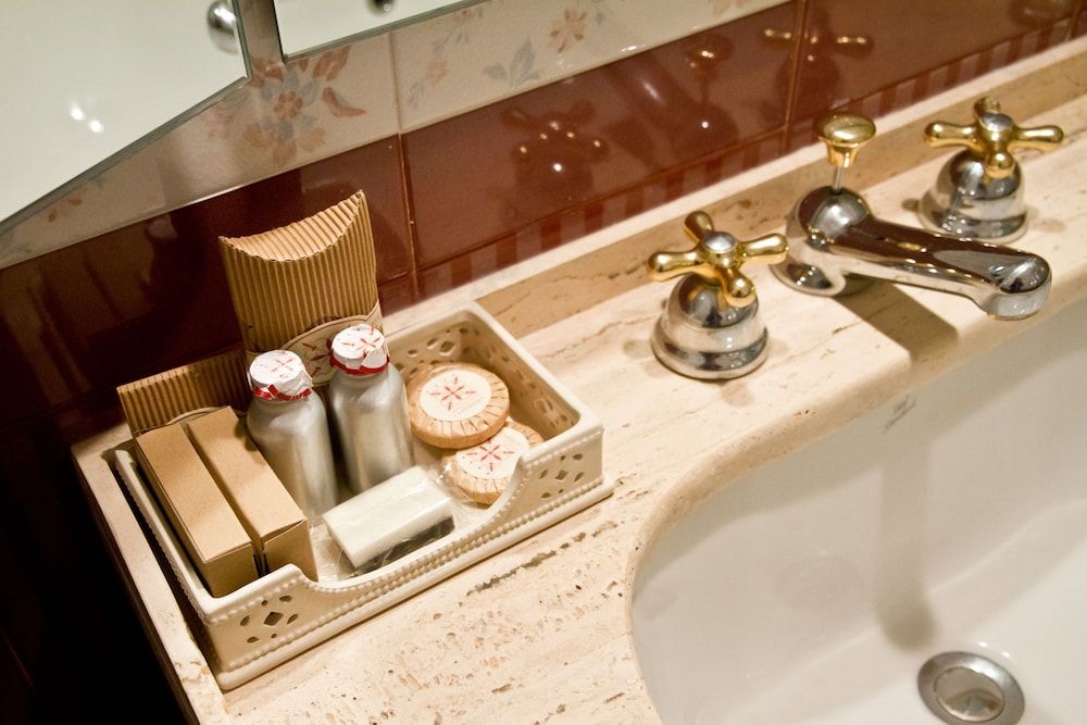 La Primula Single Room 2