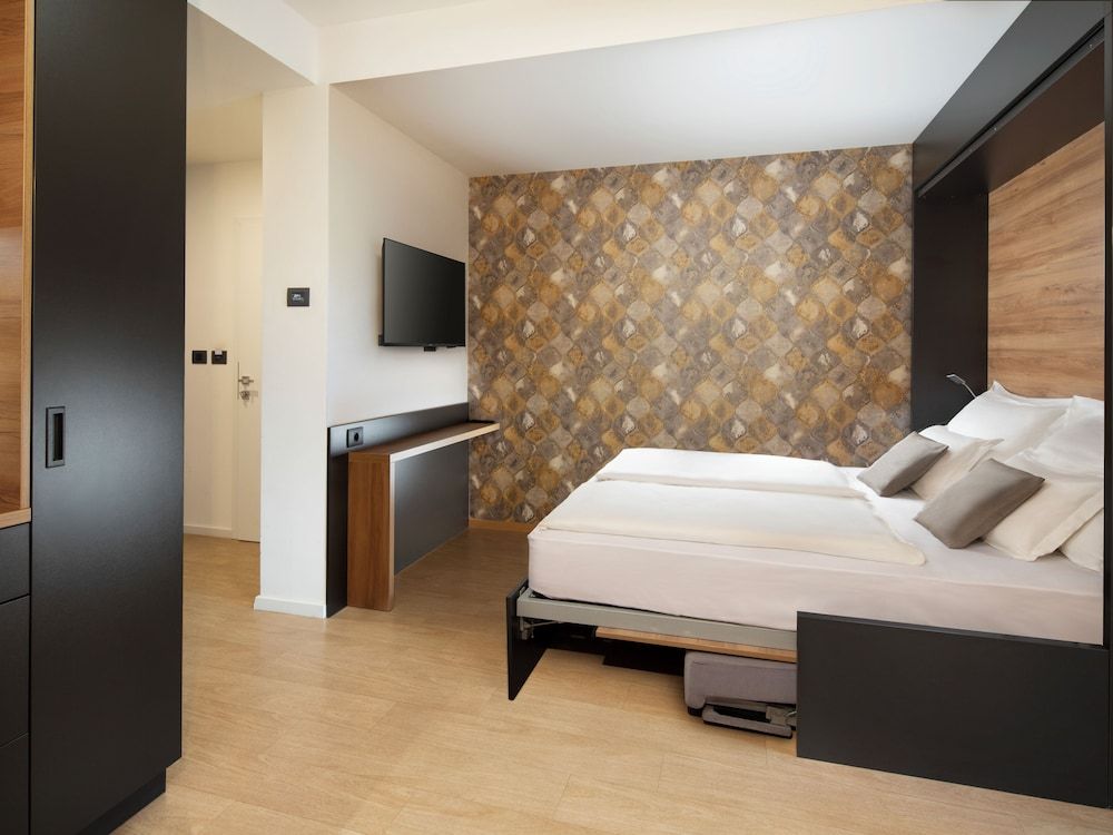 undefined Ahotel Hotel Ljubljana 4