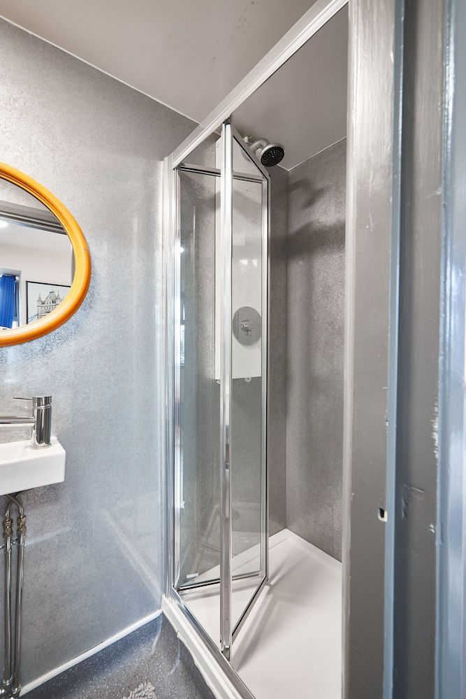 St Christopher's Inn, Shepherd's Bush - Hostel Double Room 7