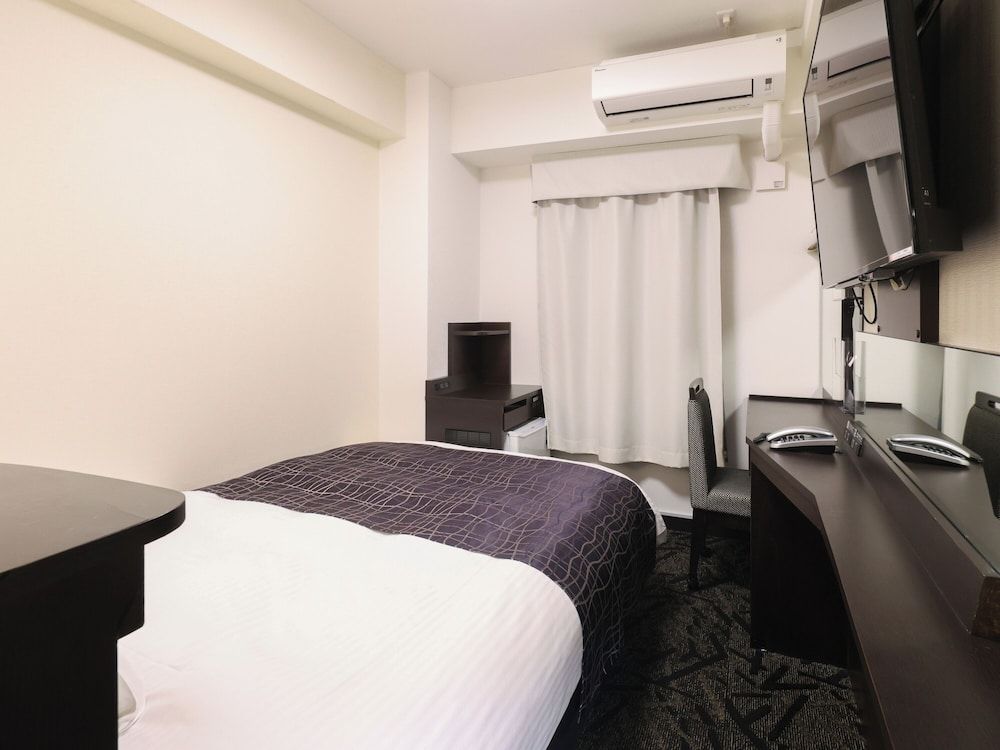 Single Room Non-smoking, South Building
