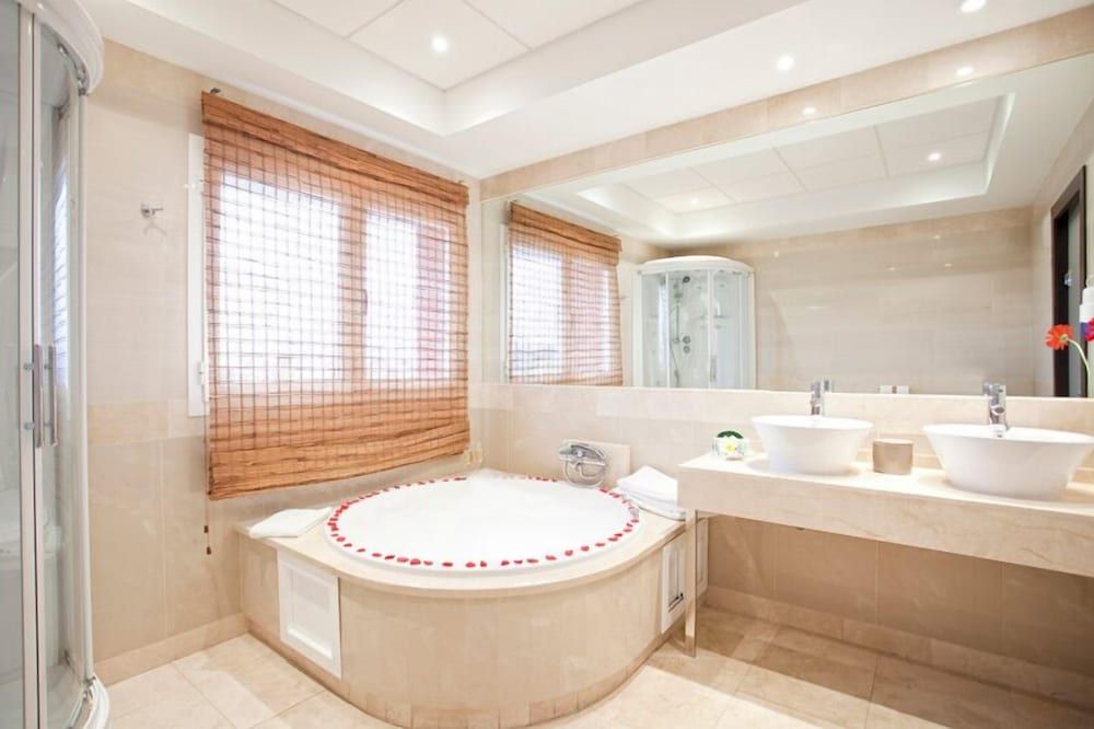 Deluxe Suite, Jacuzzi