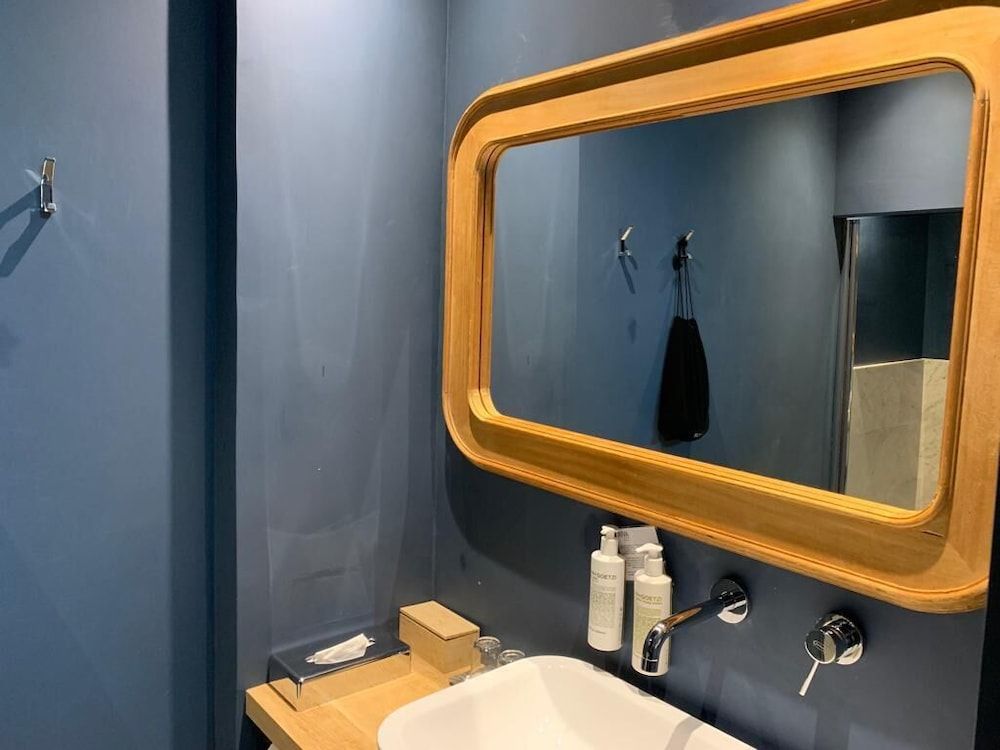 Riva Lofts Florence Junior Suite 6