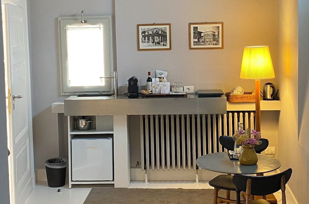 Riva Lofts Florence Junior Suite 7