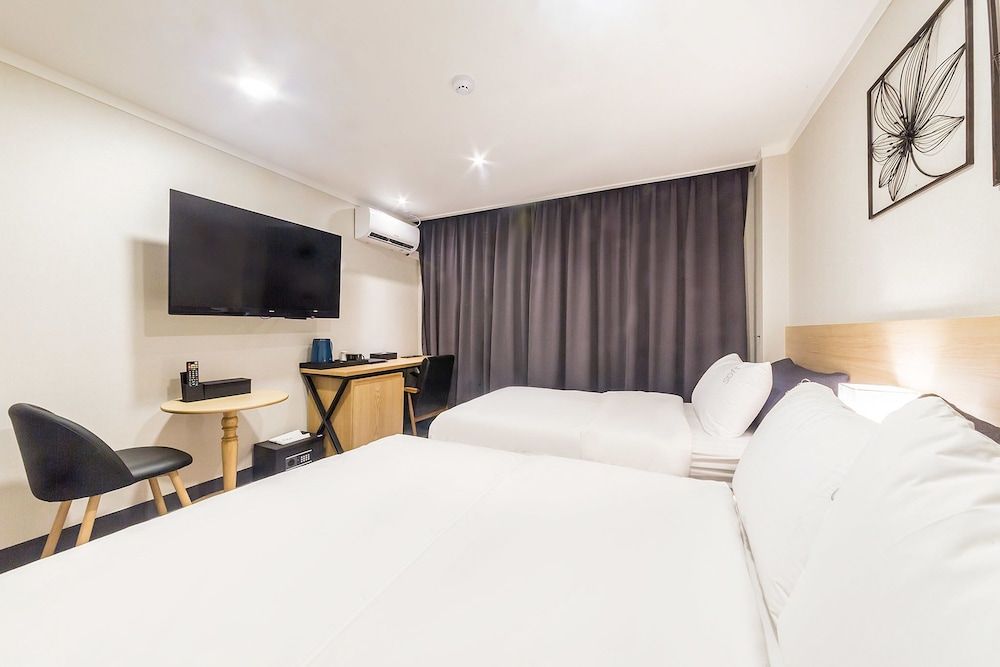 Pyeongtaek Stay Hotel Standard Twin Room - Free Fitness Center