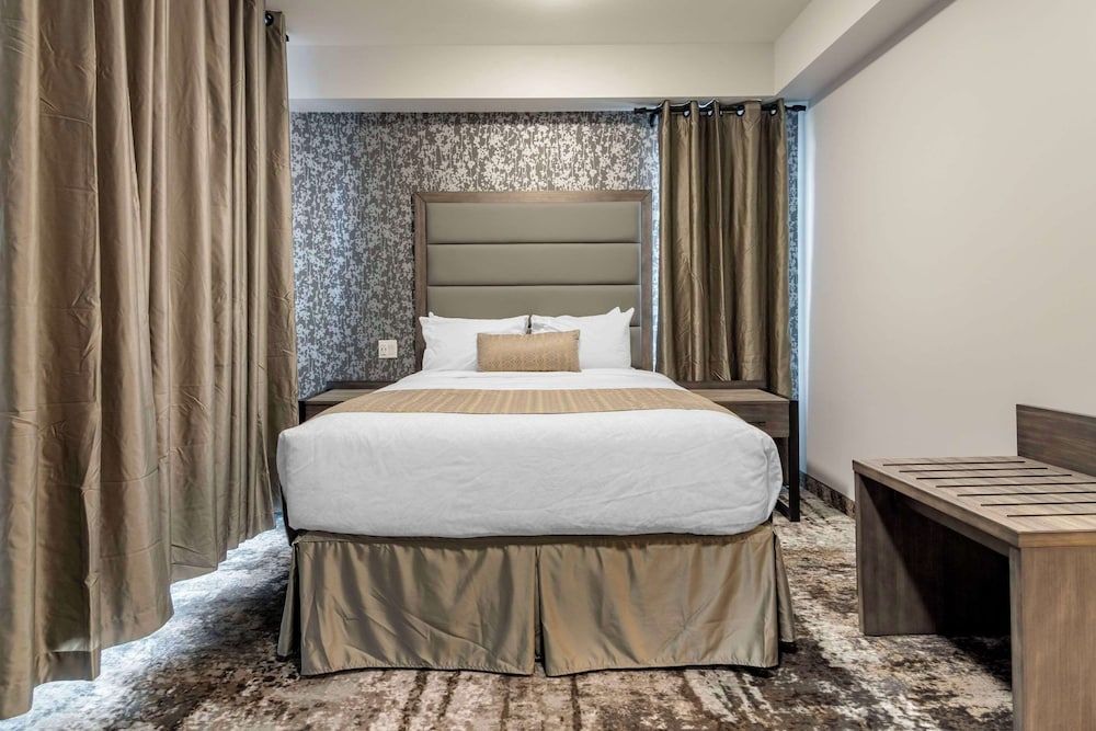 undefined The Hue Hotel, Ascend Hotel Collection 8