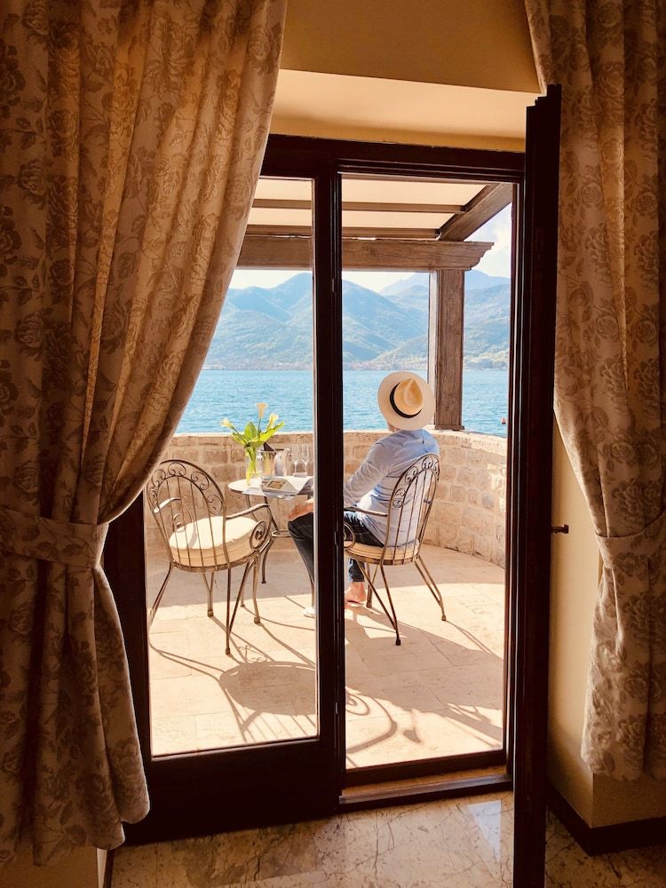 Carrubba Double Room, Terrace, Sea View 3