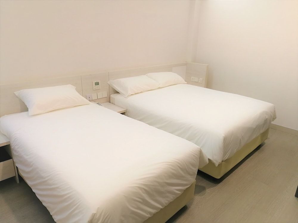 undefined Legacy Hotel 10