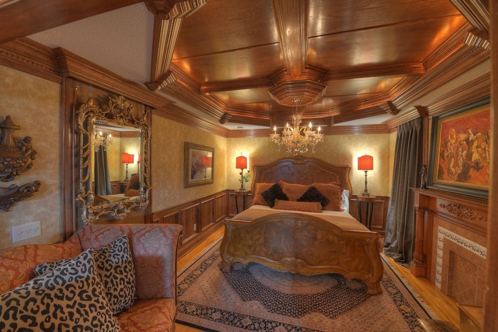 The Victoria B & B The Royal Suite