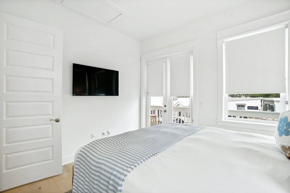 Townhome, 2 Bedrooms (The Palm Haven)