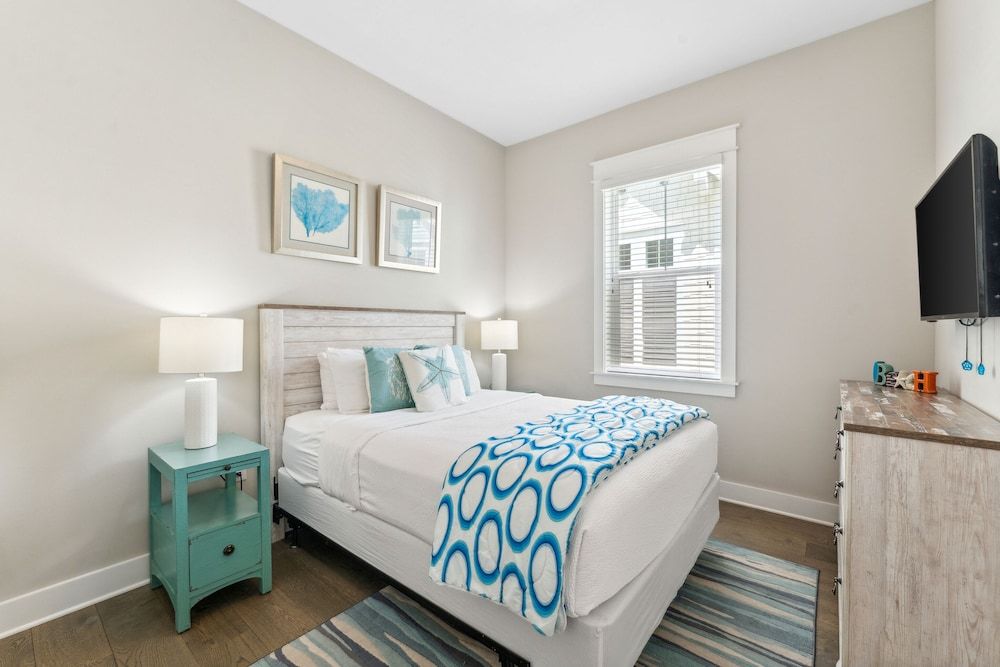 Townhome, 3 Bedrooms (30A All Day)