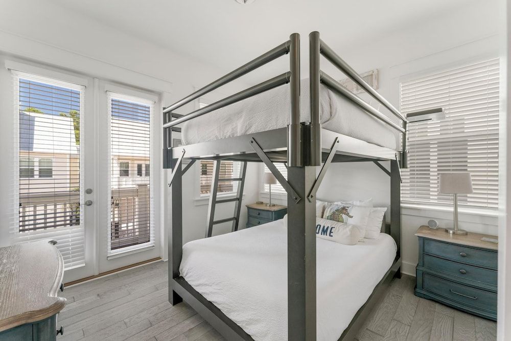 Townhome, 2 Bedrooms (Happi Nest)