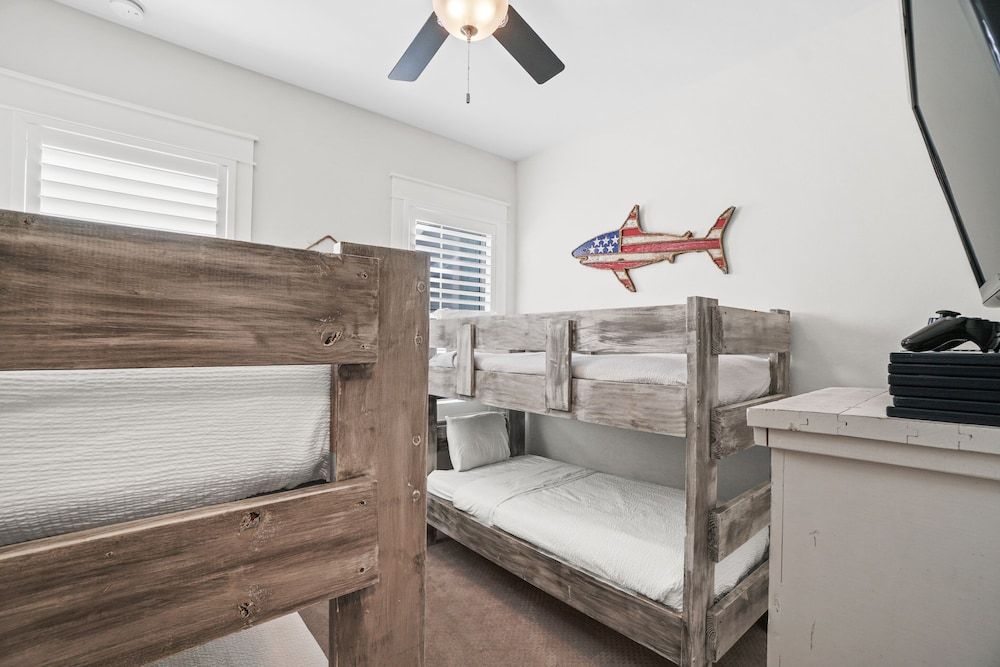 Townhome, 3 Bedrooms (Ahoy There)