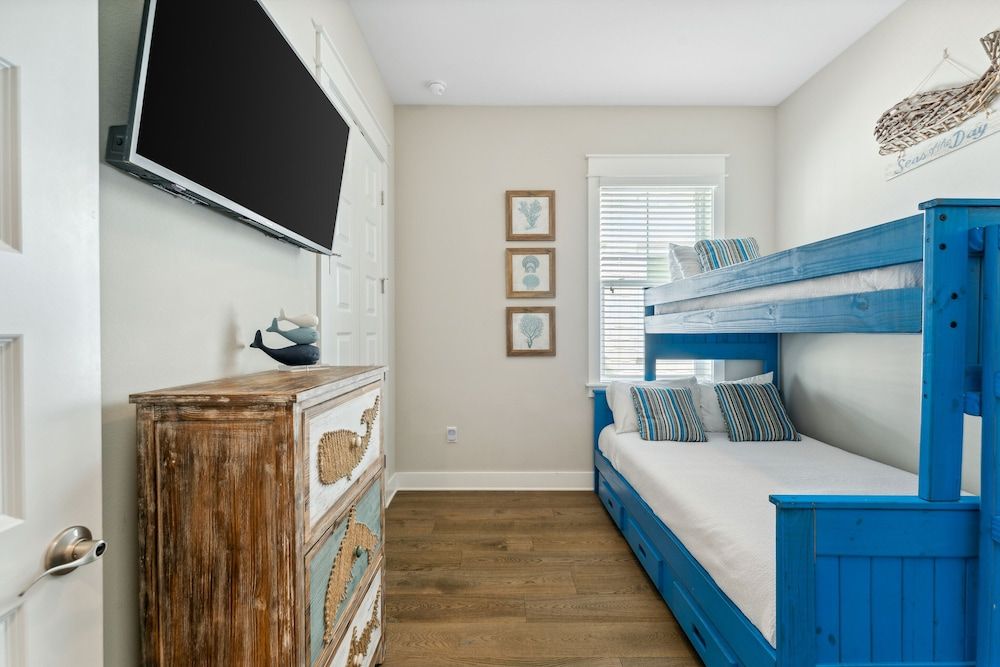 Townhome, 3 Bedrooms (30A All Day)