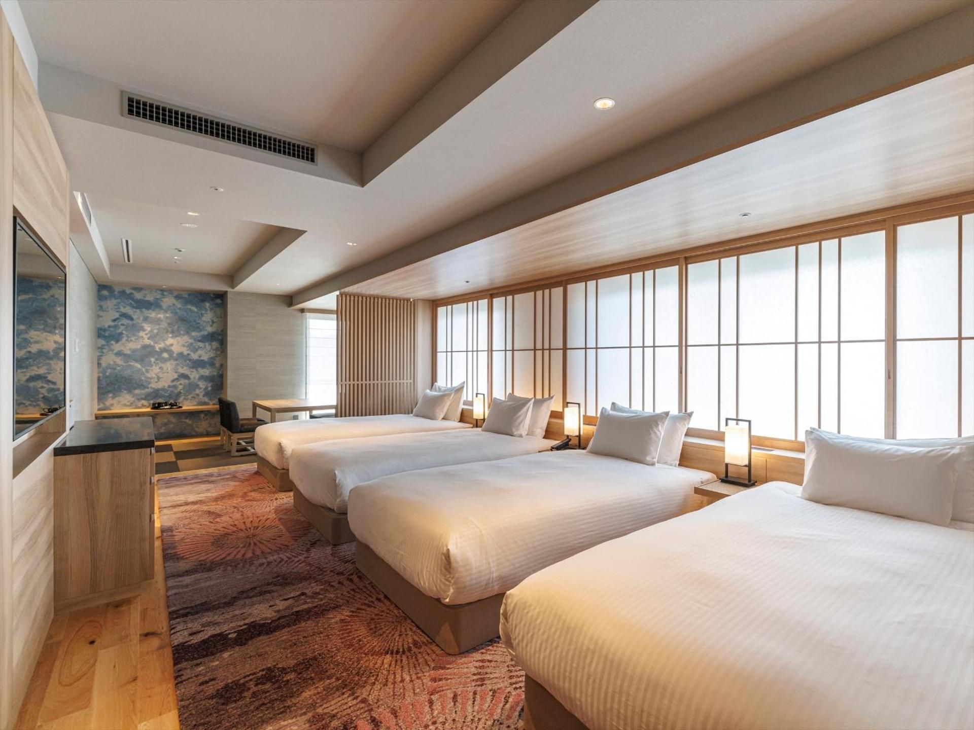 Deluxe Quadruple Room with Tatami Area (4 Adults)