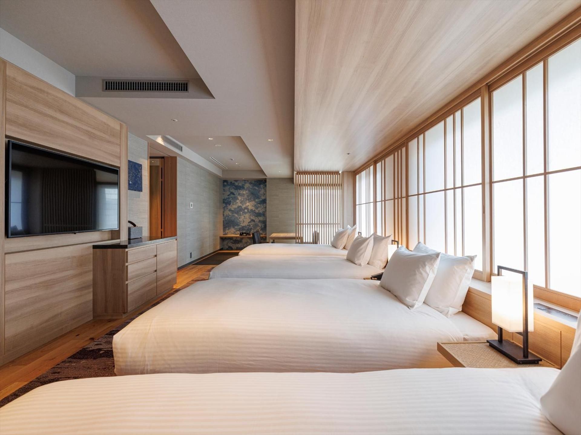 Deluxe Quadruple Room with Tatami Area (4 Adults)