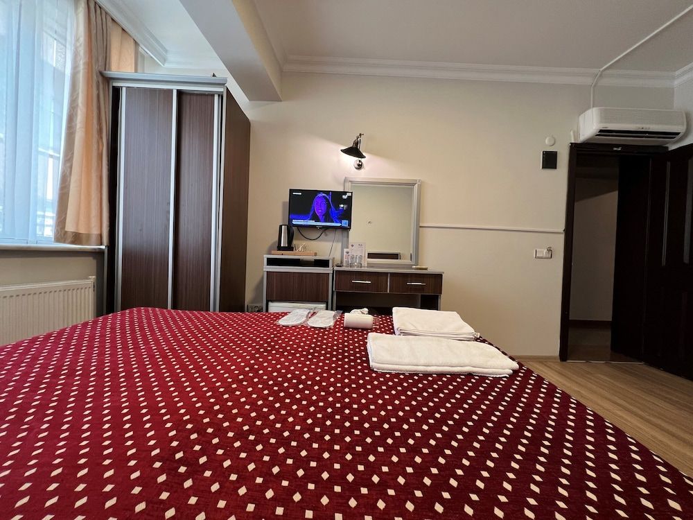 Blue Sea Hotel Deluxe Double Room, Sea View 10