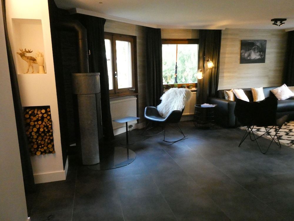 undefined Haus Venus 3