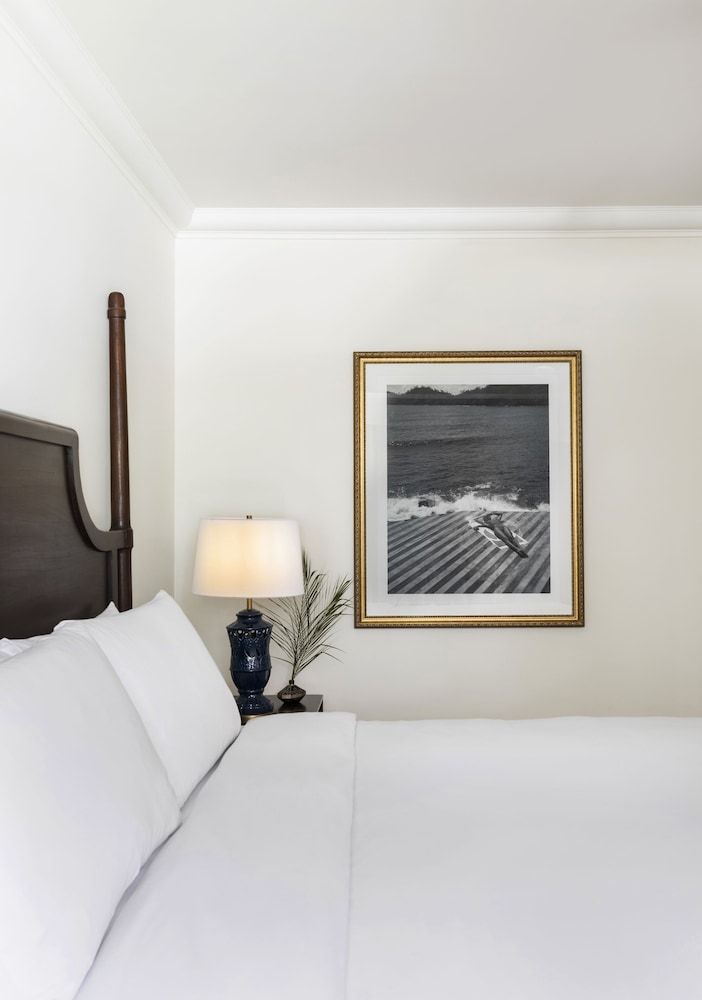 Suite, 1 King Bed, Balcony, Oceanfront (Prestige Suite, 1 bedroom)